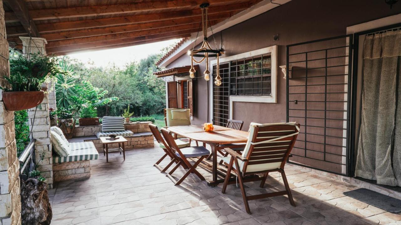 Villa Polytimi วอนิตซา ภายนอก รูปภาพ